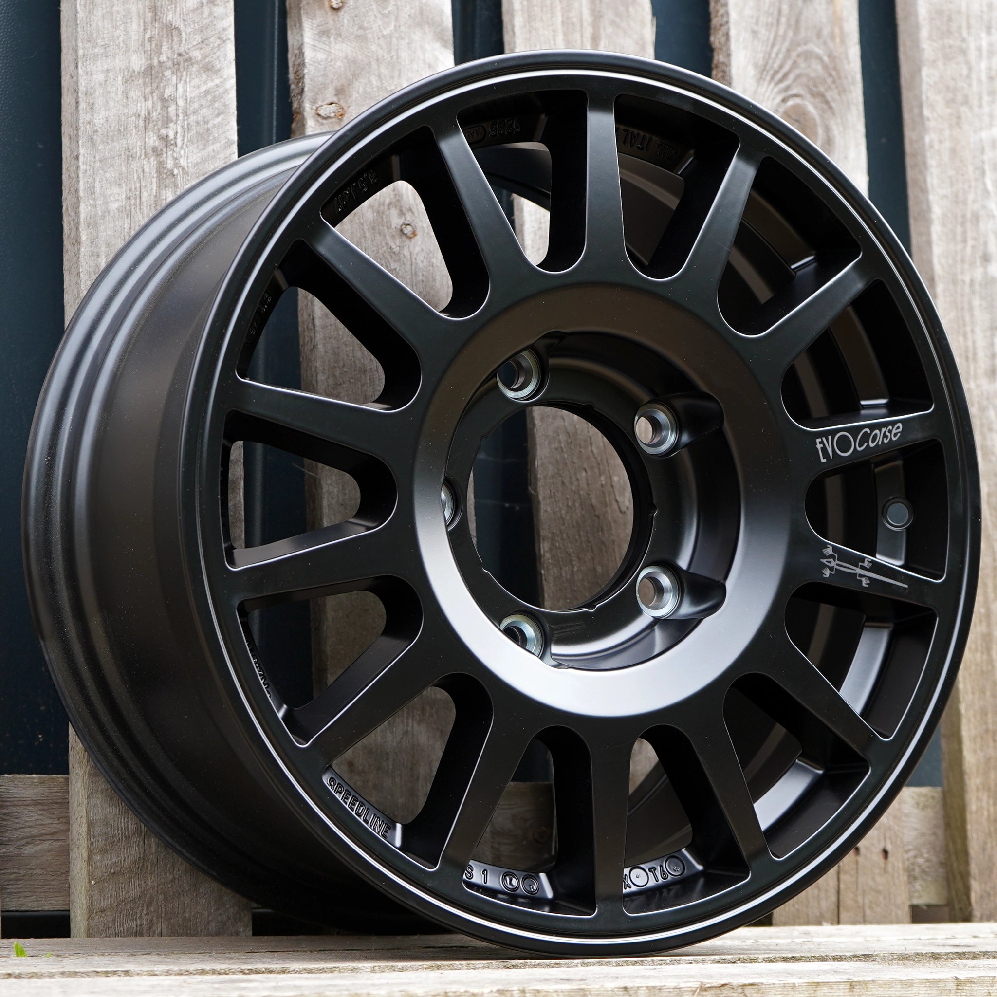 EVO Corse Nazca 17" Wheel Package for Toyota Land Cruiser 100 (1999+)