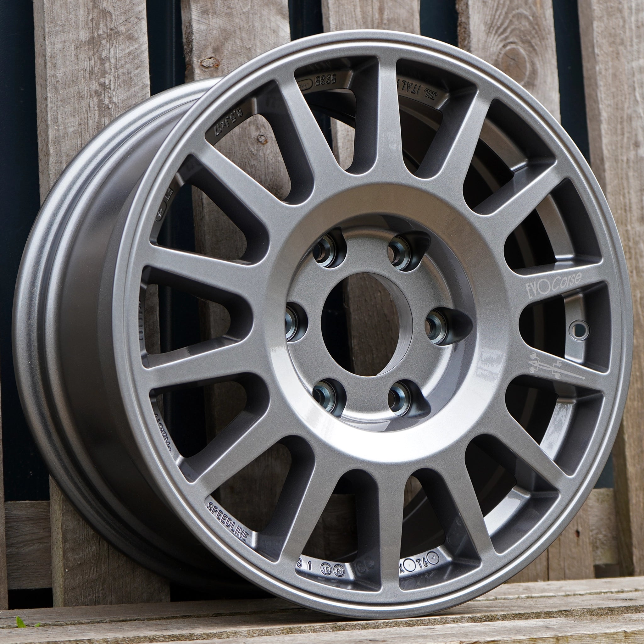 EVO Corse Nazca 17" Wheel Package for Toyota Land Cruiser 300 (2021+)