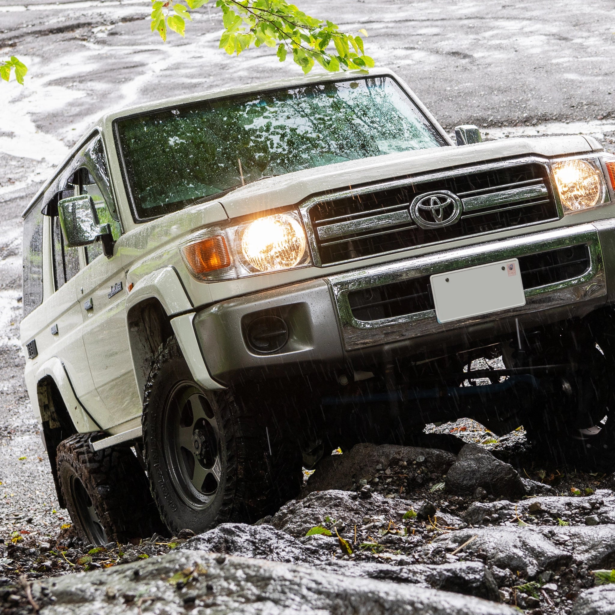 4x4 Engineering Service Big Country Steering Damper for Toyota Land Cruiser 76/79 (1999+)