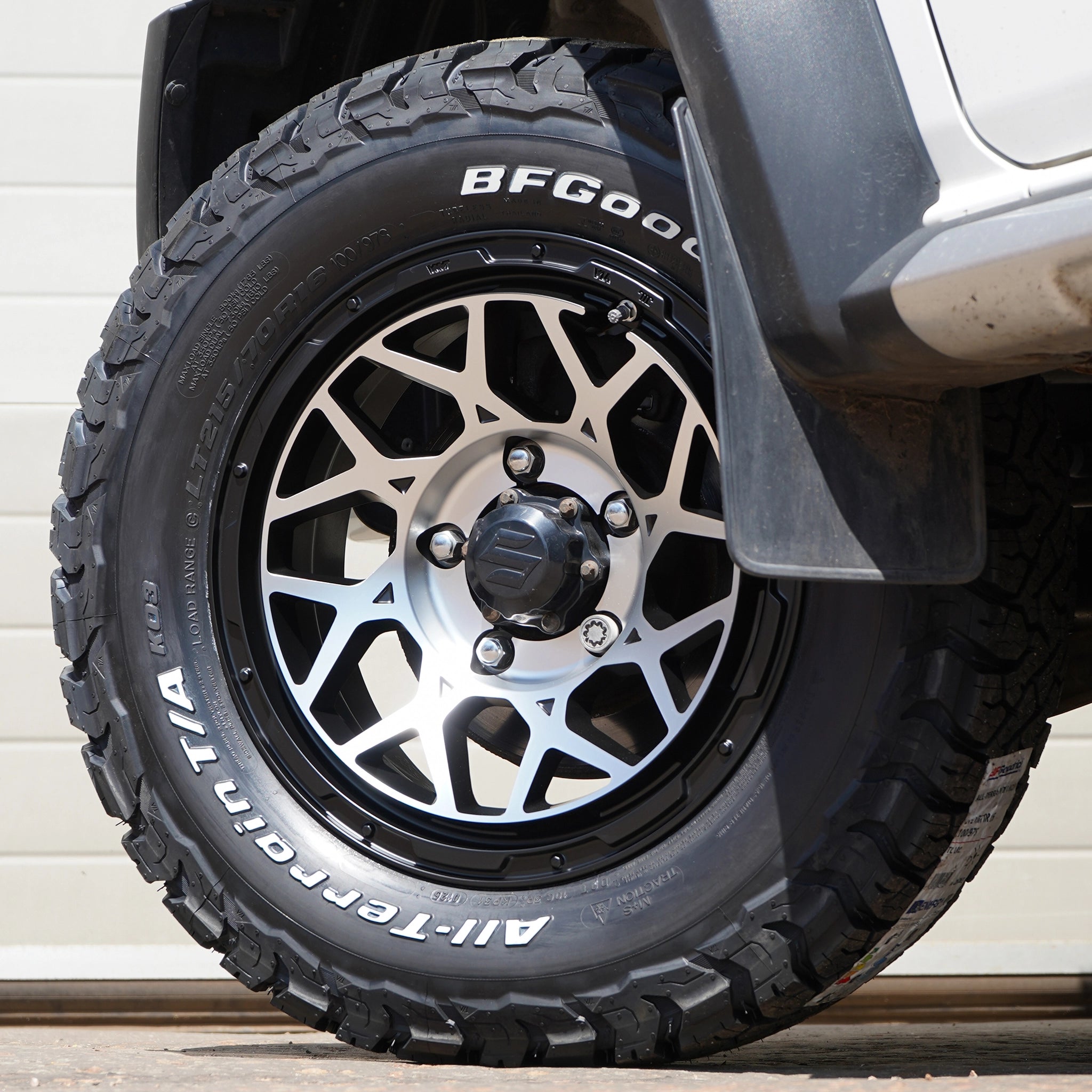 Magpie M-01 Wheels