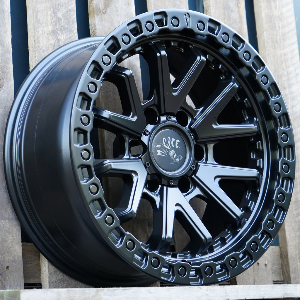 Magpie M-02 18” Wheel Package for Toyota Hilux