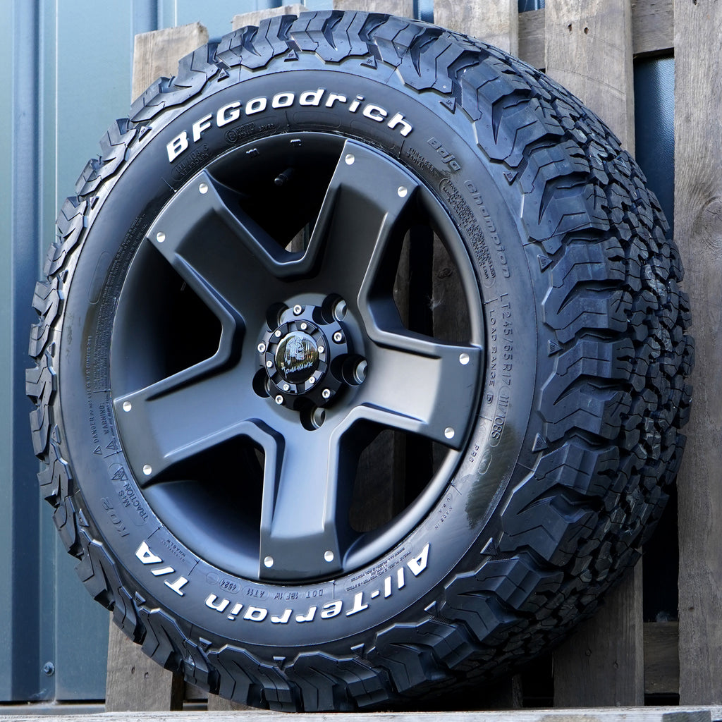 Tomahawk Outlaw Wheel & Tyre Package for Volkswagen Transporter T6 (2015+)