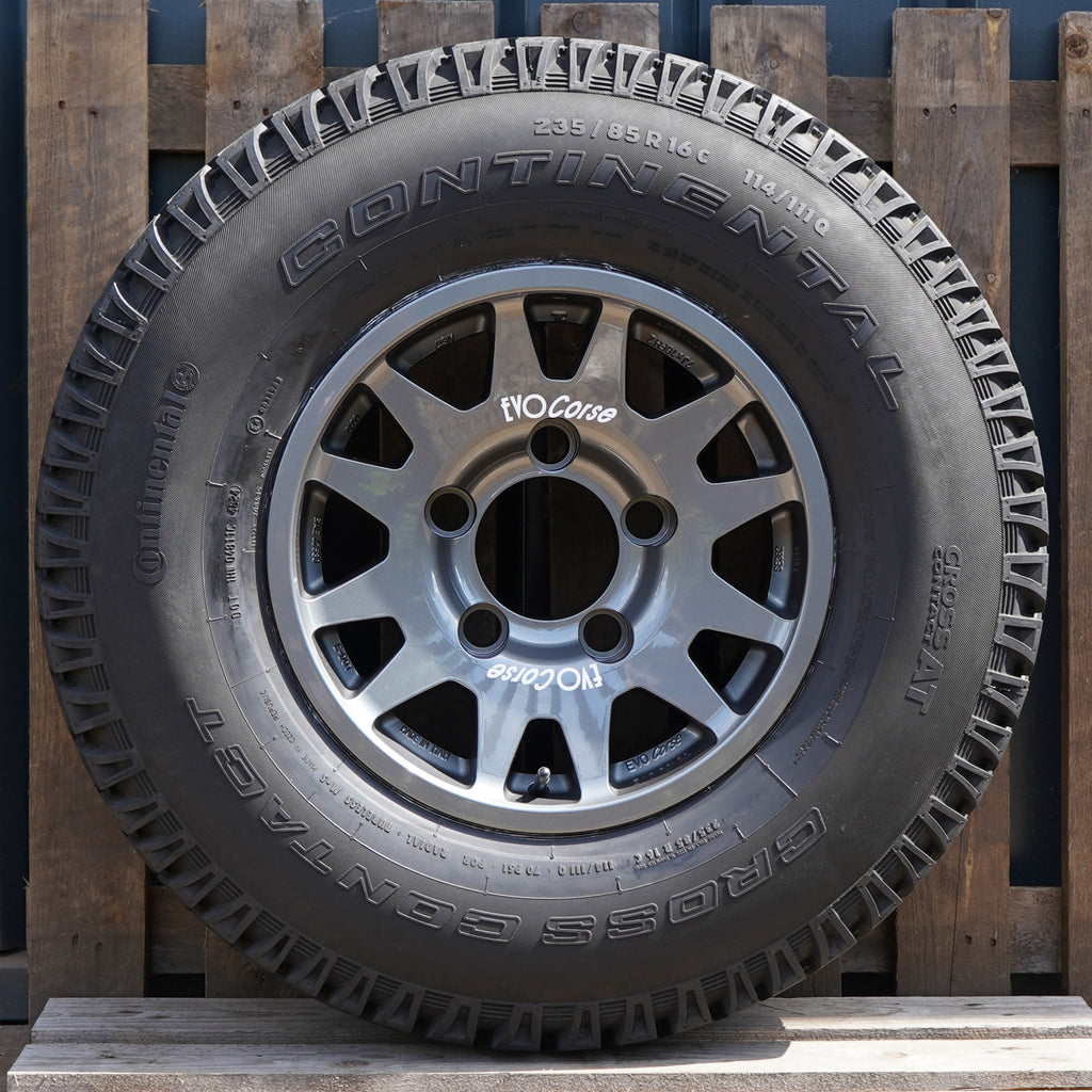 EVO Corse DakarZero 16" Wheel Package for Land Rover Defender Classic