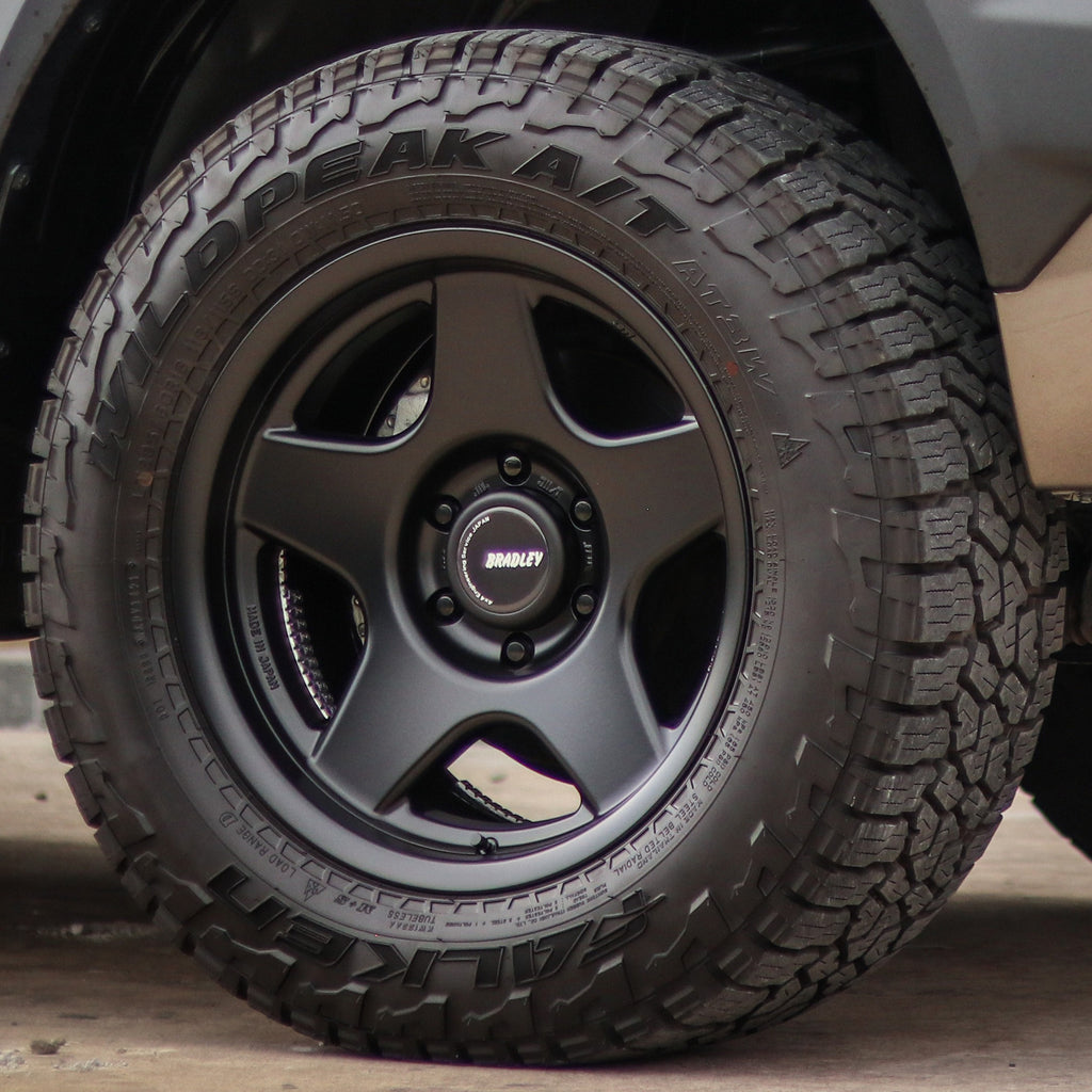 BRADLEY V TA-Limited 18" Wheel & Tyre Package for Toyota Hilux (2016+)