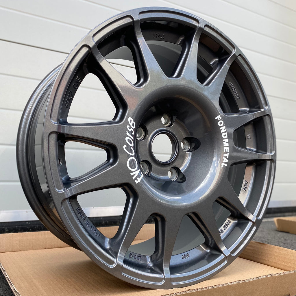 EVO Corse DakarZero Wheel Package for Land Rover Defender (2020+)EVO Corse DakarZero 18" Wheel Package for Land Rover Discovery 3 (2004+)